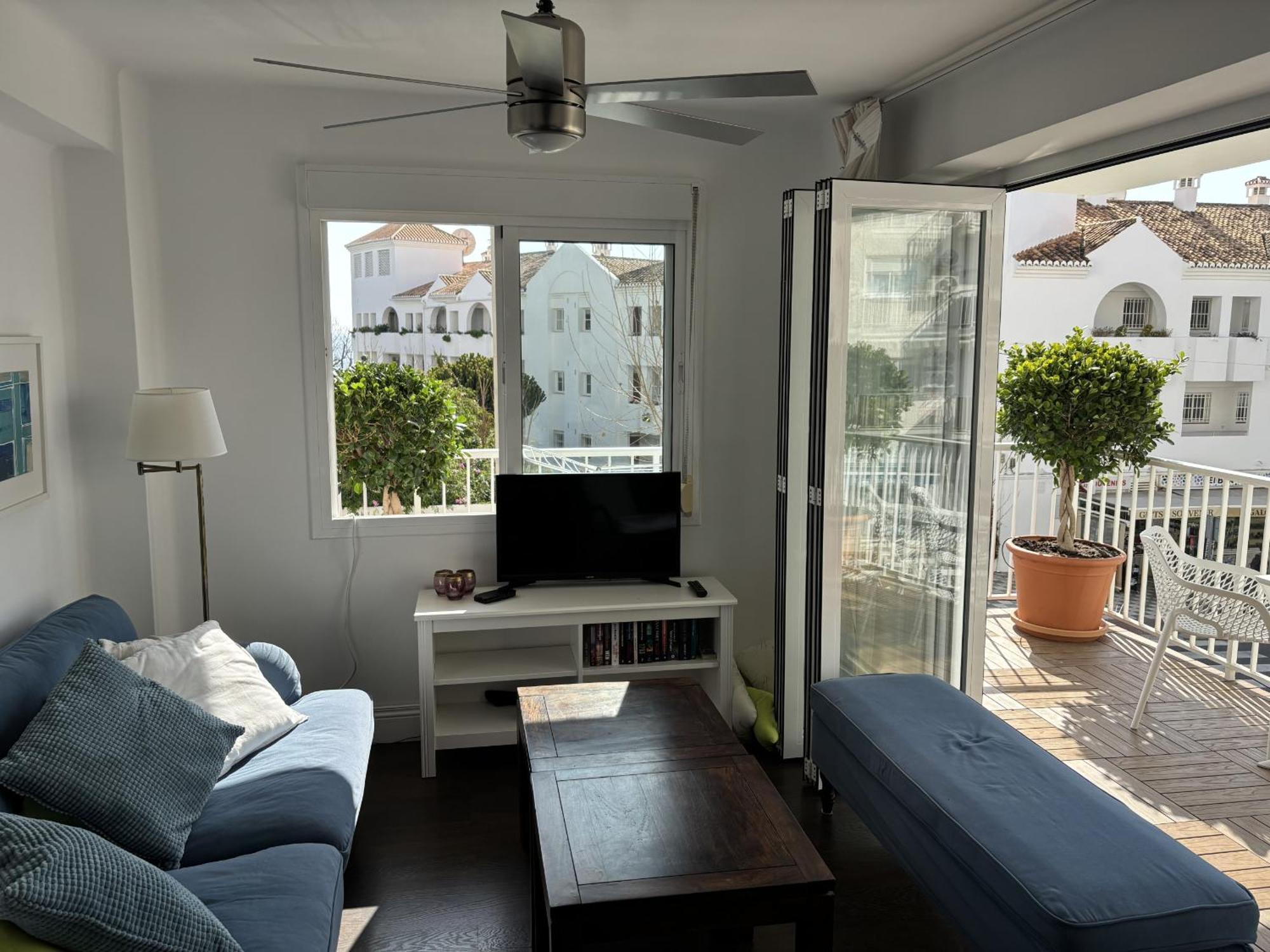 Edf Sur 1d Eurosur Appartement *
